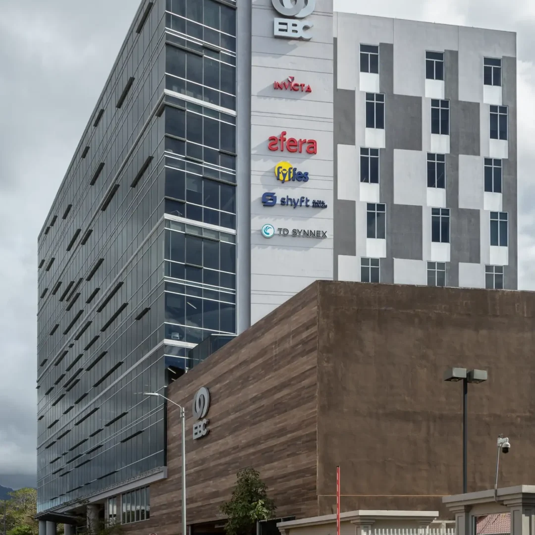renovación de rótulos comerciales