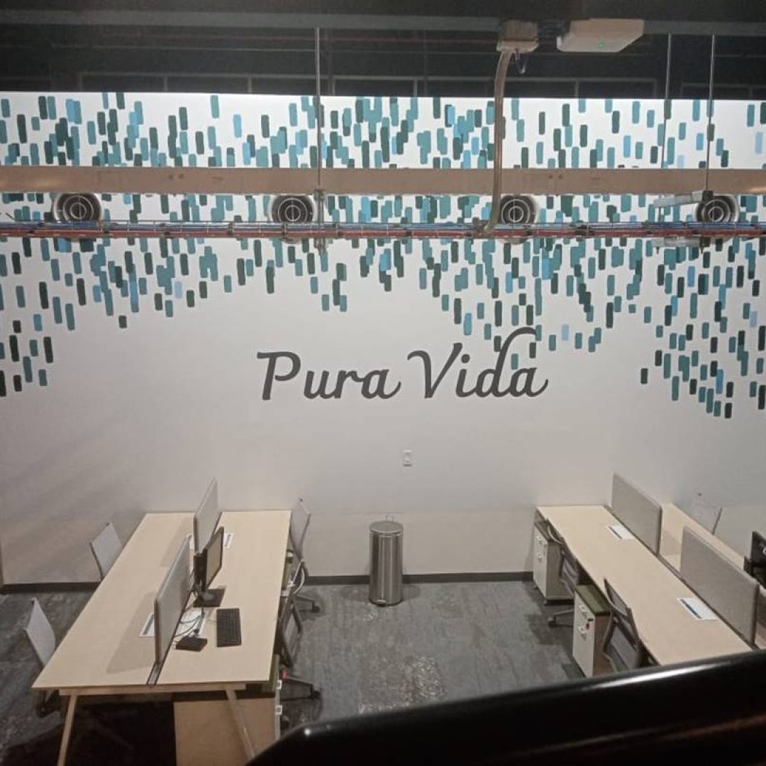 implementación visual de marca en espacios físicos en Costa Rica