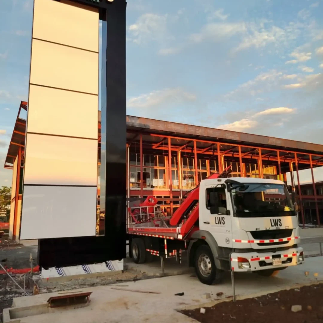materiales para tótems arquitectónicos en costa rica